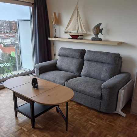 Apartament Studio Met Frontaal Zeezicht Middelkerke Zewnętrze zdjęcie