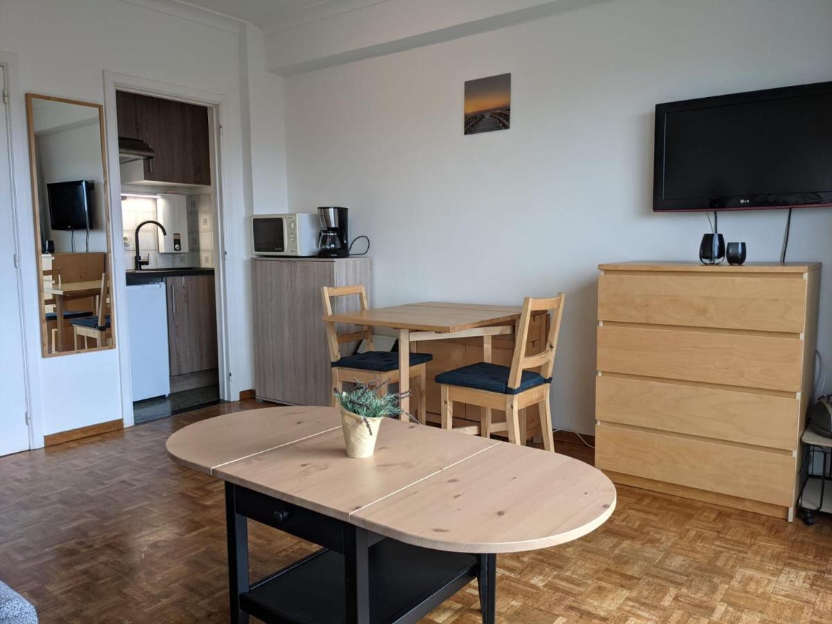 Apartament Studio Met Frontaal Zeezicht Middelkerke Zewnętrze zdjęcie